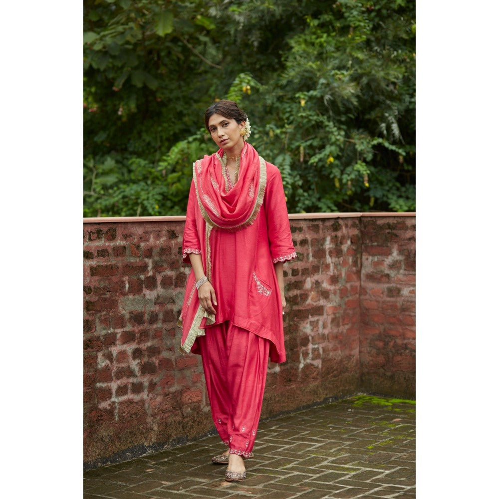 Vashisht Guru Dutt Coral Embroidered Flowy Kurta with Salwar and Dupatta (Set of 3)