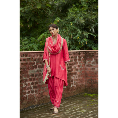 Vashisht Guru Dutt Coral Embroidered Flowy Kurta with Salwar and Dupatta (Set of 3)