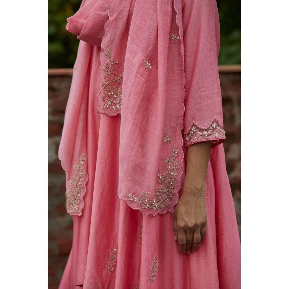 Vashisht Guru Dutt Pink Chanderi Kalidar High-Low Kurta with Crop Pant and Dupatta (Set of 3)