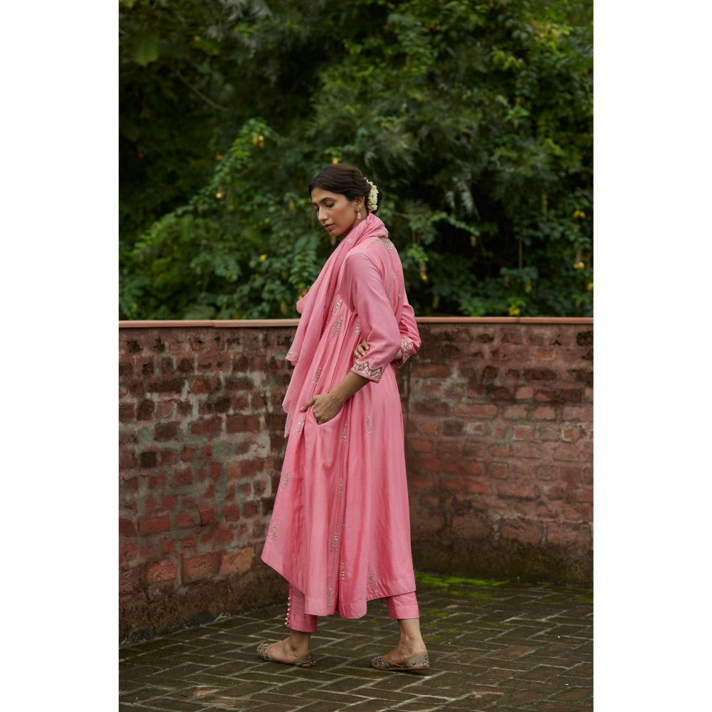 Vashisht Guru Dutt Pink Chanderi Kalidar High-Low Kurta with Crop Pant and Dupatta (Set of 3)