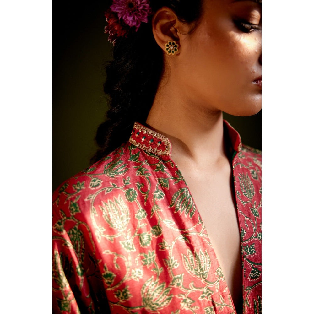 Vashisht Guru Dutt Red Silk Printed Short Kurta with Printed Salwar (Set of 2)