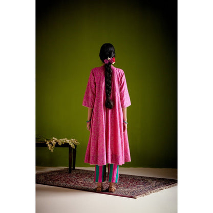 Vashisht Guru Dutt Pink Woven Kurta with Pant (Set of 2)