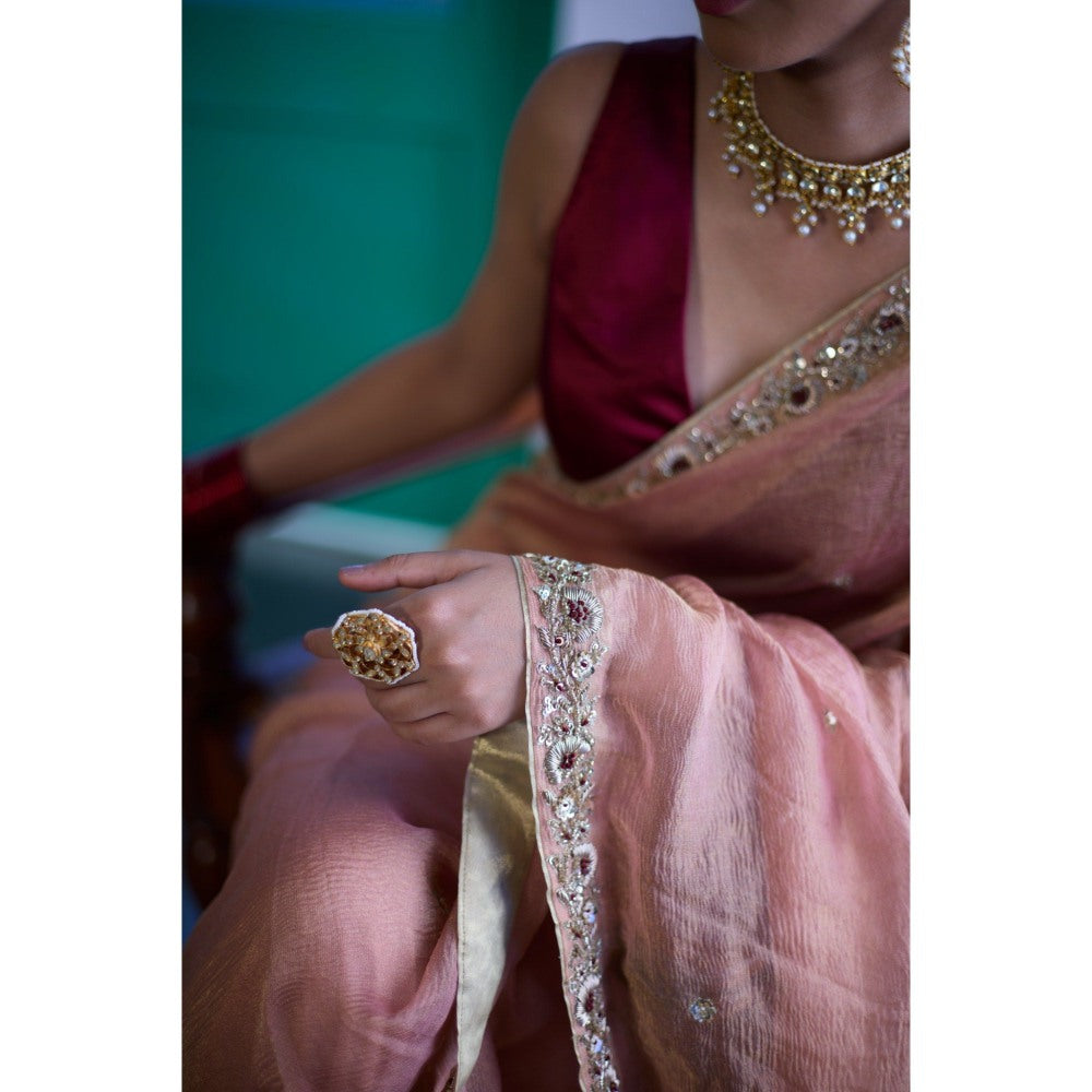 Vashisht Guru Dutt Peach Sunheri Saree with Stitched Blouse