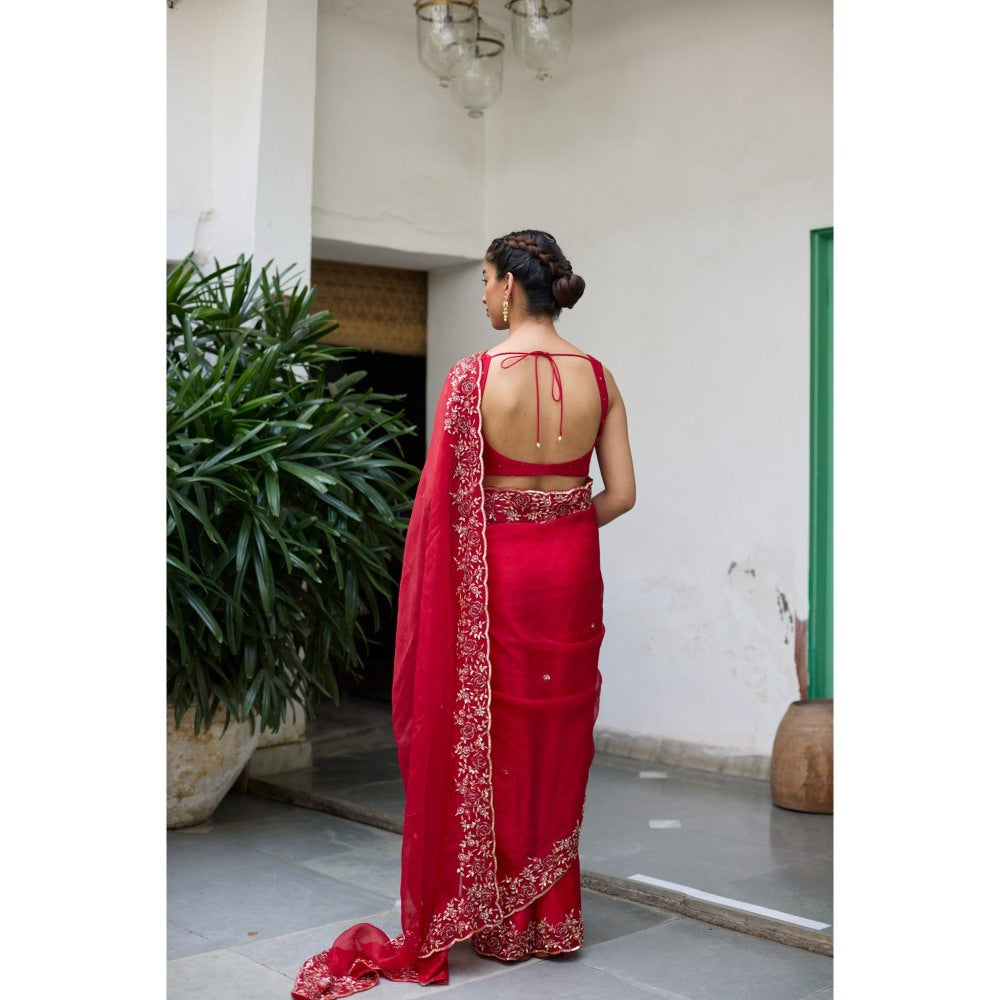 Vashisht Guru Dutt Red Taramandal Saree with Stitched Blouse