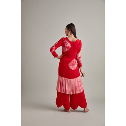 Vedika Soni Red Tie And Dye Kurta with Palazzo (Set of 2)