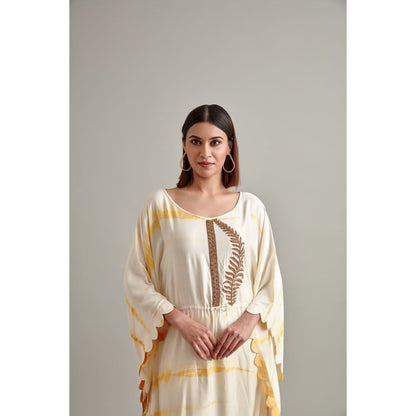 Vedika Soni Cream Tie And Dye Kaftan with Pant (Set of 2)