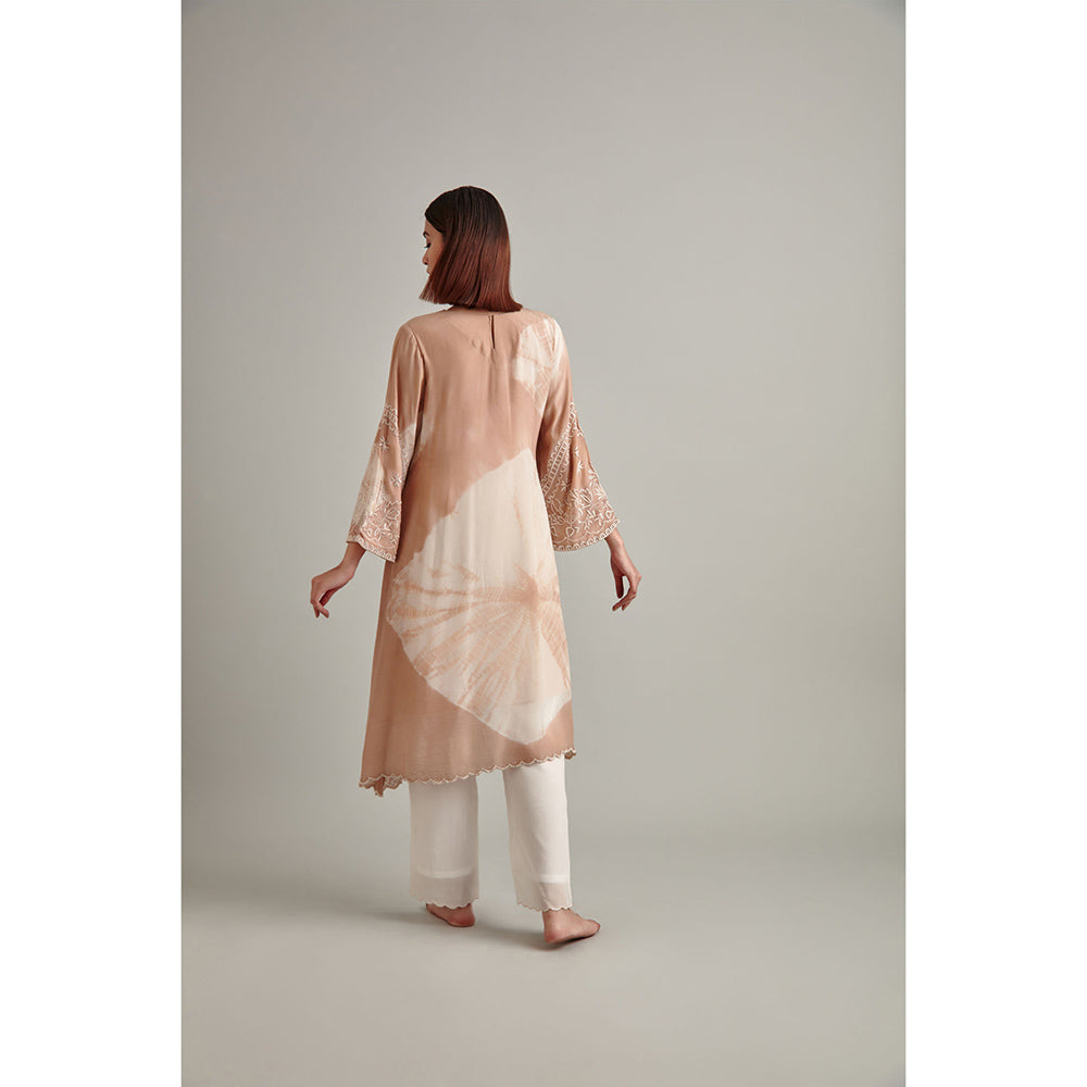 Vedika Soni Brown Tie And Dye Kurta with Pant (Set of 2)