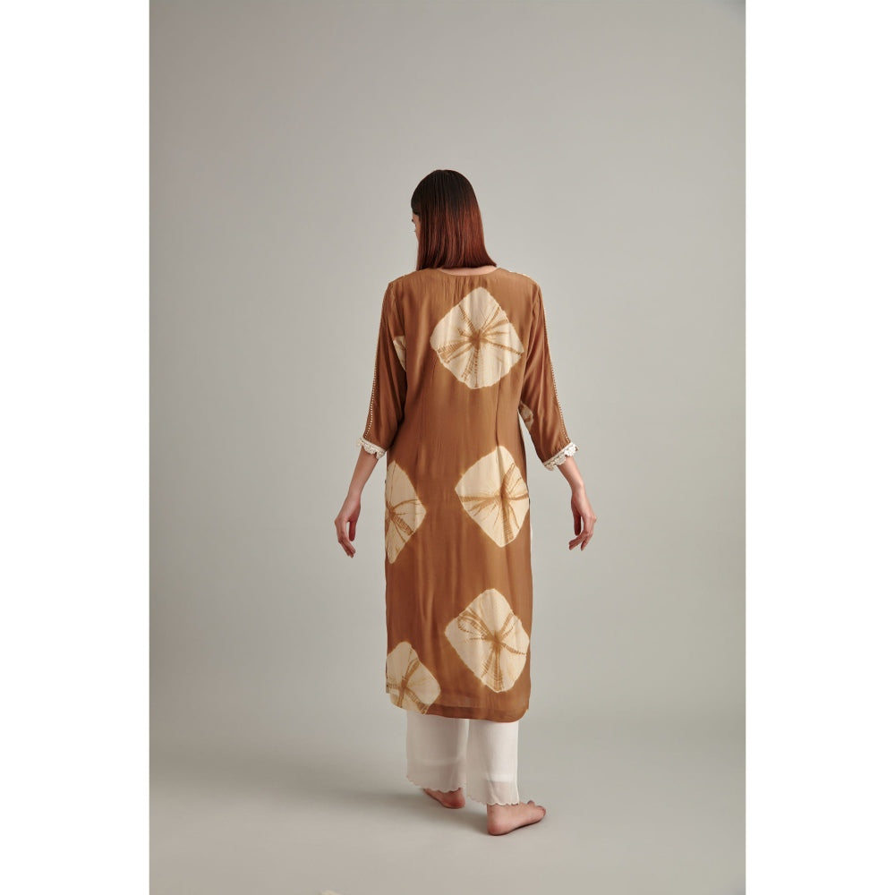 Vedika Soni Brown Tie And Dye Kurta with Pant (Set of 2)