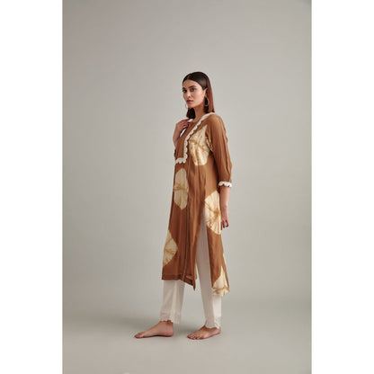 Vedika Soni Brown Tie And Dye Kurta with Pant (Set of 2)