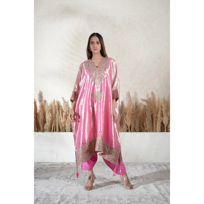 Vedika Soni Metallic Pink Embroidered Kaftan With Slip And Pant