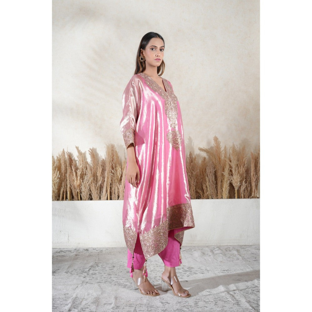 Vedika Soni Metallic Pink Embroidered Kaftan With Slip And Pant