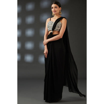 Vedika Soni Black Georgette Pre-Stitched Saree with Stitched Blouse And Petticoat