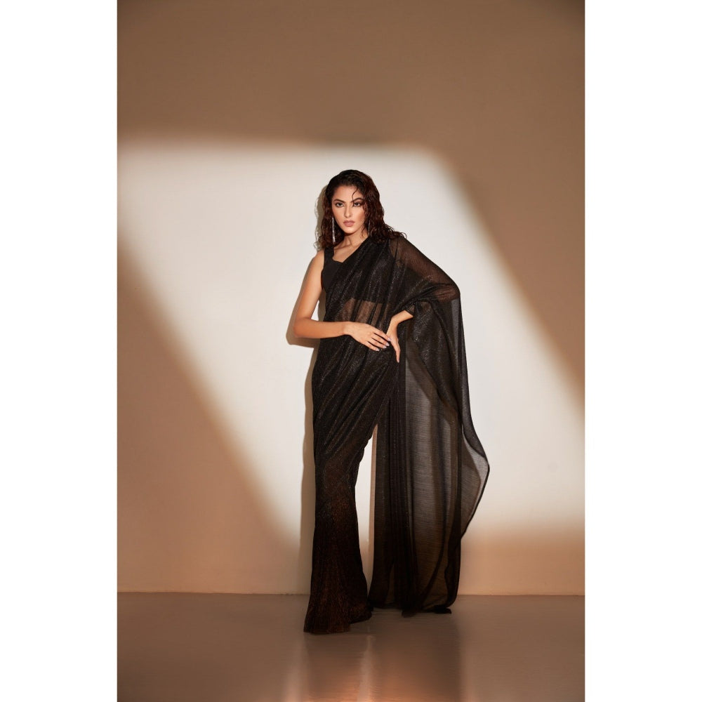 Vedika Soni Black Pre-Stitched Saree with Stitched Blouse And Petticoat
