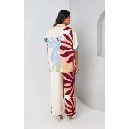 Vedika M Multi-Colour Printed V Neck Co-Ord (Set of 2)