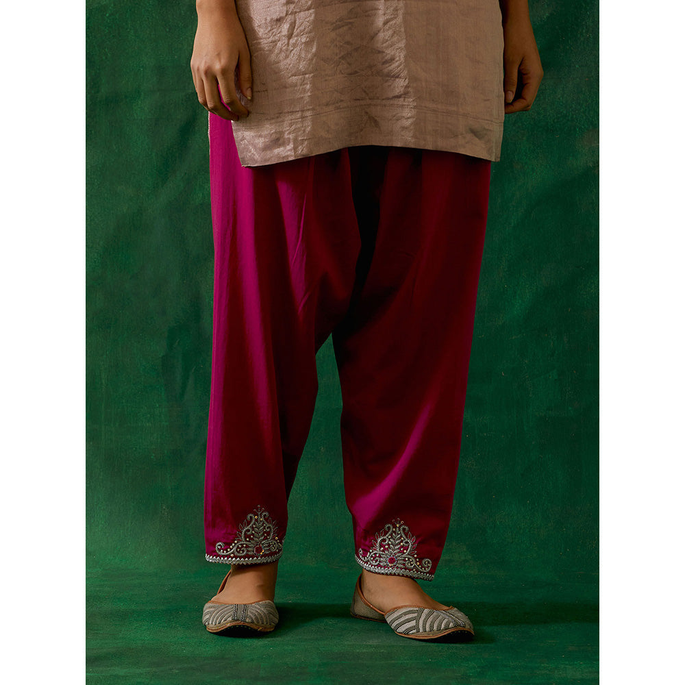 Vinusto Pink Short Kurta With Embroidered Salwar And Dupatta (Set of 3)