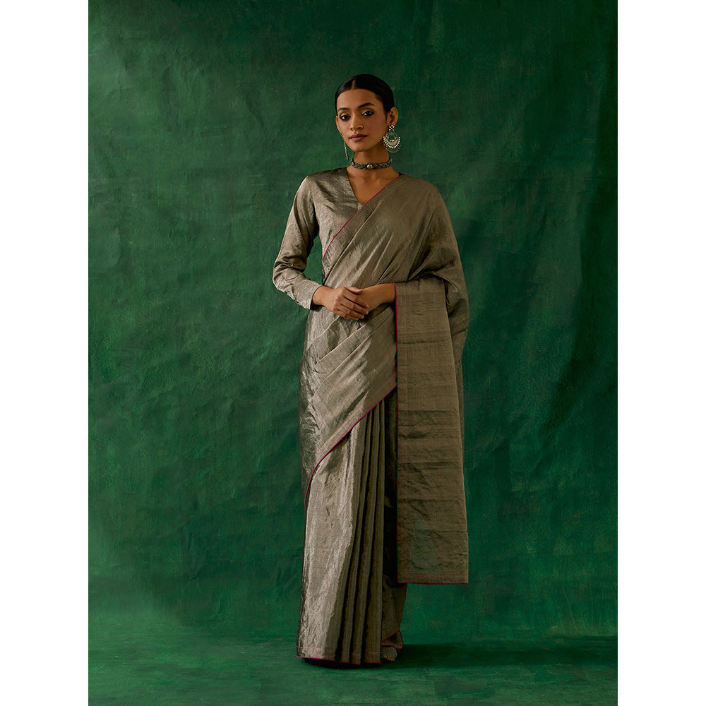 Vinusto Handcrafted Silver Zari Silk Saree with Stitched Blouse