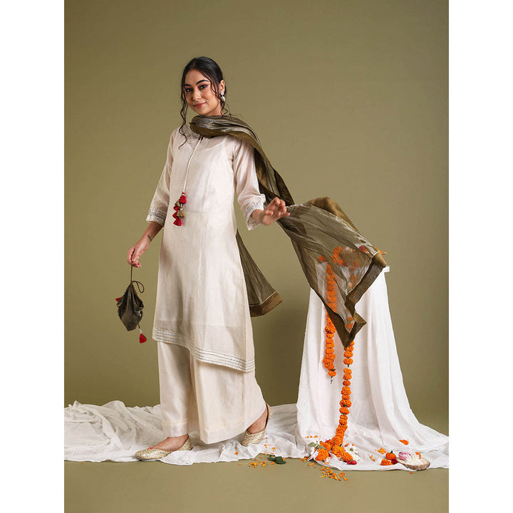 Vinusto Off White Handloom Kurta with Palazzo and Dupatta and Slip (Set of 4)