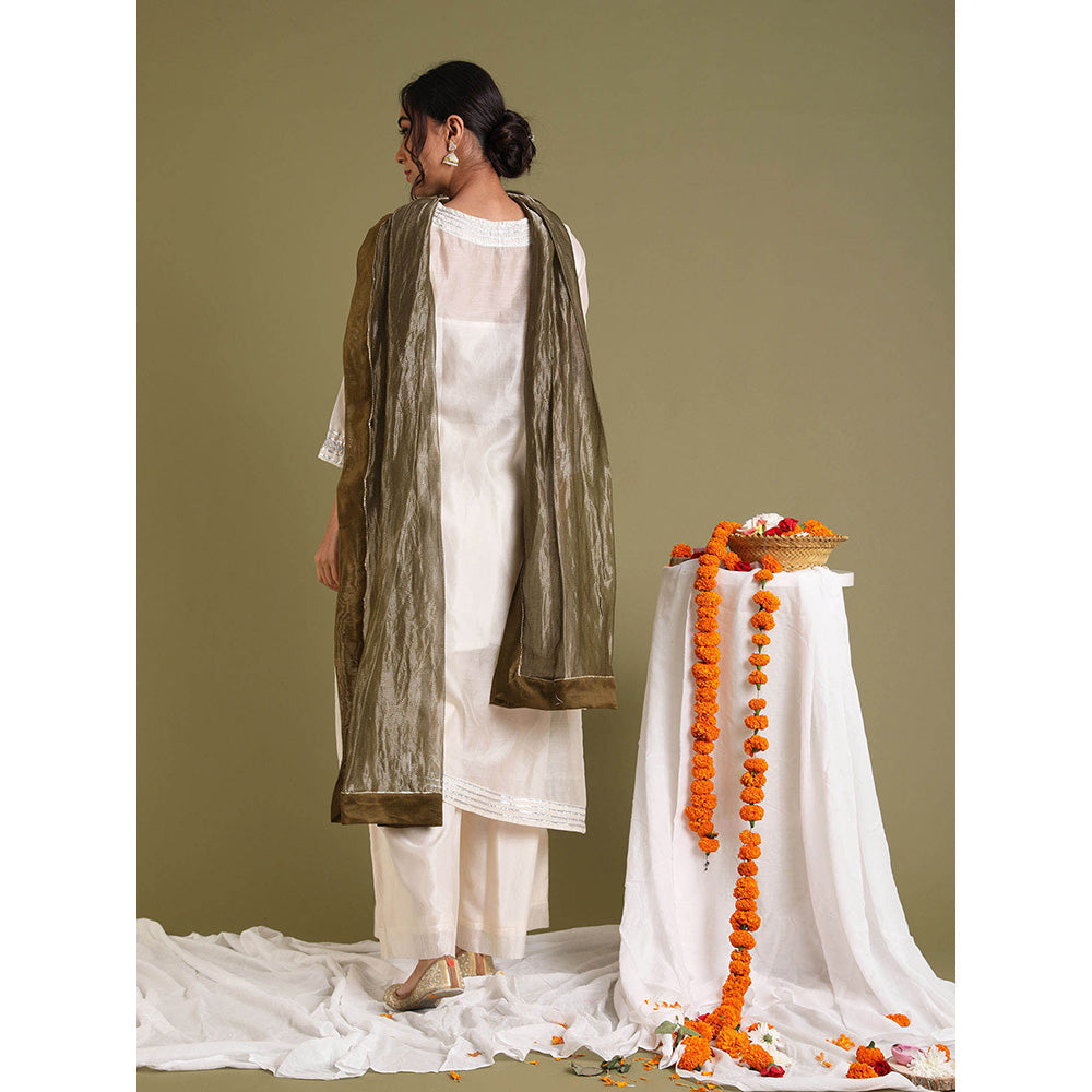 Vinusto Off White Handloom Kurta with Palazzo and Dupatta and Slip (Set of 4)