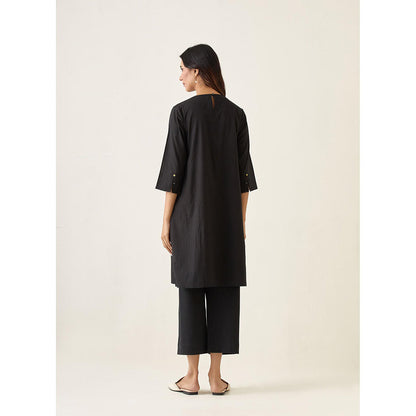 Vinusto Black Cotton A-Line Pin Tuck Kurta with Pant (Set of 2)