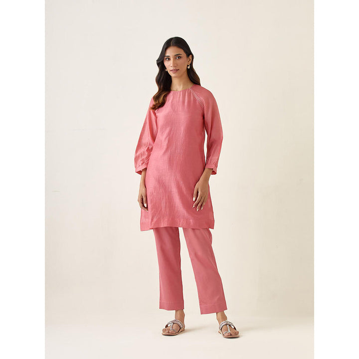 Vinusto Rose Pink Chanderi Handloom Kurta with Slip and Cotton Glaze Pant (Set of 3)