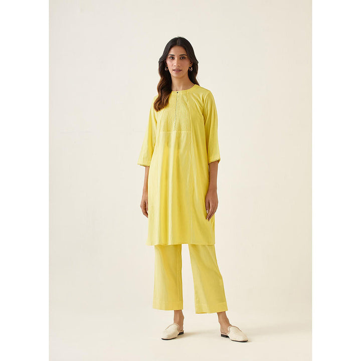 Vinusto Maize Yellow Cotton A-Line Pin Tuck Kurta with Pant (Set of 2)