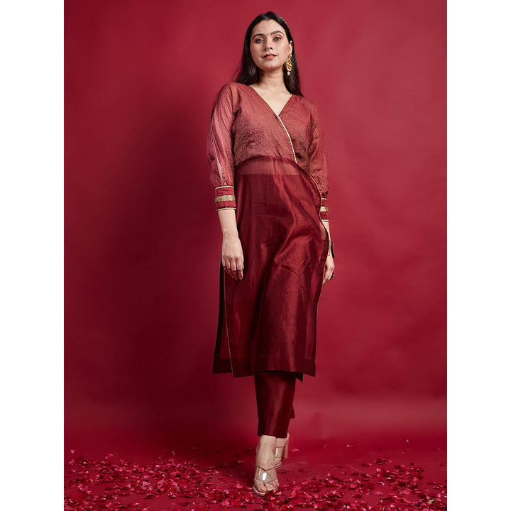 Vinusto Maroon High Slit Chanderi Kurta with Pant (Set of 2)