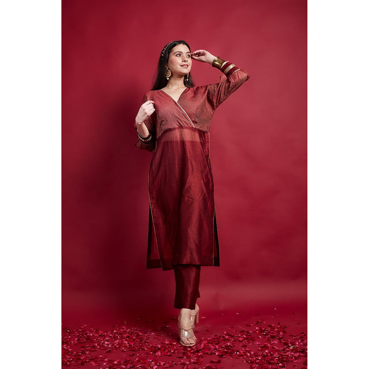 Vinusto Maroon High Slit Chanderi Kurta with Pant (Set of 2)