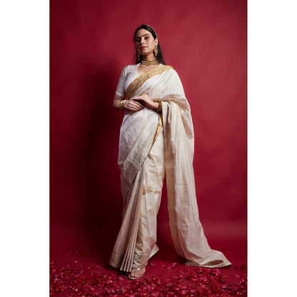 Vinusto Pre-Stitched Stripe Saree with Embroidered Lace and Stitched Blouse