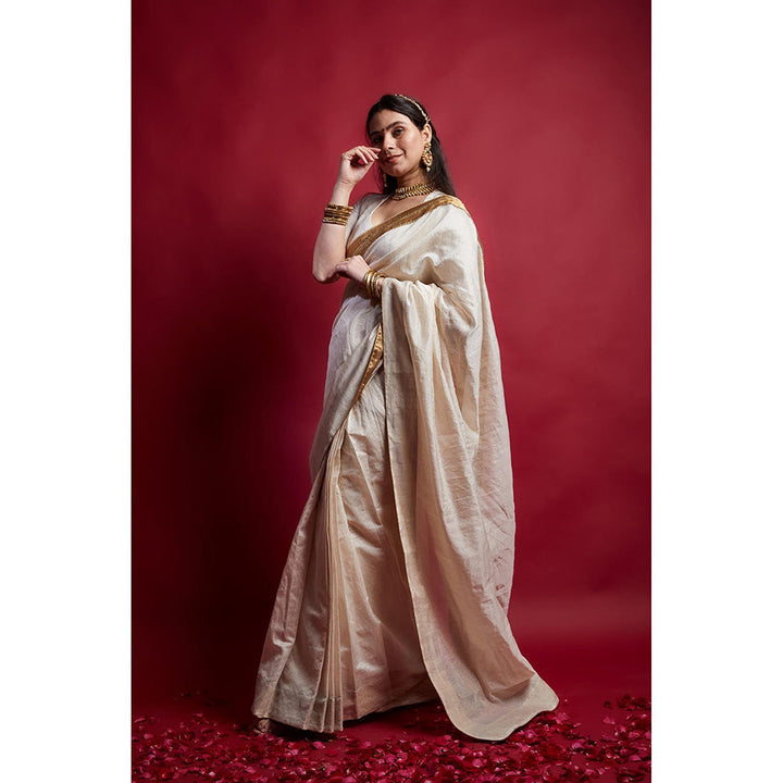 Vinusto Pre-Stitched Stripe Saree with Embroidered Lace and Stitched Blouse