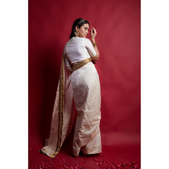 Vinusto Pre-Stitched Stripe Saree with Embroidered Lace and Stitched Blouse