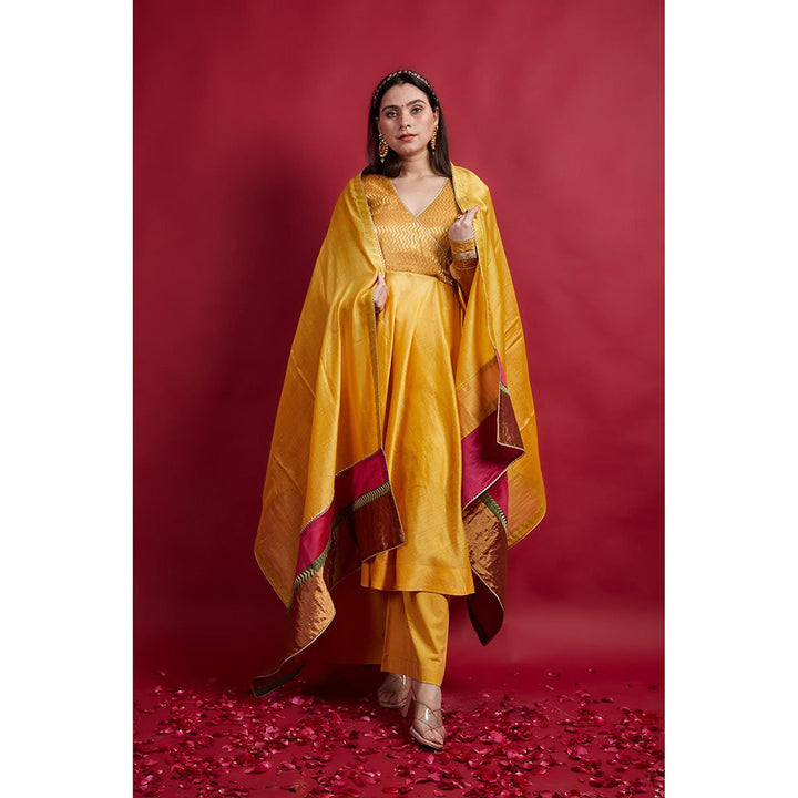 Vinusto Turmeric Yellow Handloom Angarkha Kurta with Palazzo and Dupatta (Set of 3)