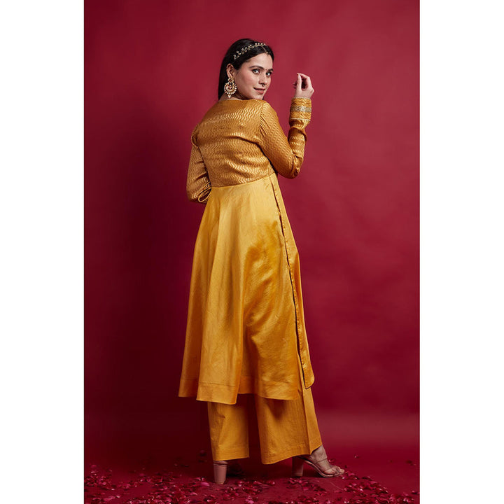 Vinusto Turmeric Yellow Handloom Angarkha Kurta with Palazzo and Dupatta (Set of 3)