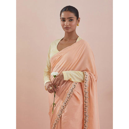 Vinusto Embroidered Cotton Saree In Peach
