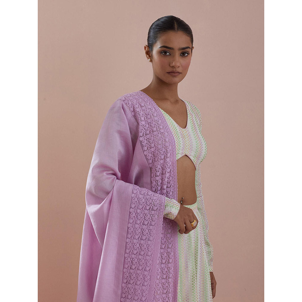 Vinusto Off White Textured Cotton Lehenga with Blouse and Dupatta (Set of 3)