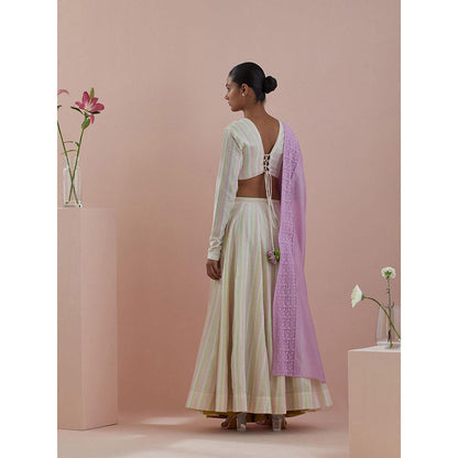 Vinusto Off White Textured Cotton Lehenga with Blouse and Dupatta (Set of 3)