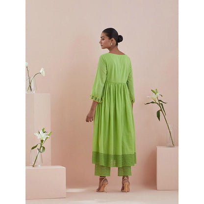 Vinusto Green Anarkali with Pant and Dupatta (Set of 3)