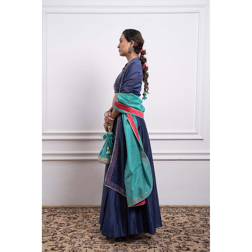 Vinusto Chanderi Embroidered Striped Blouse with Lehenga and Dupatta (Set of 3)