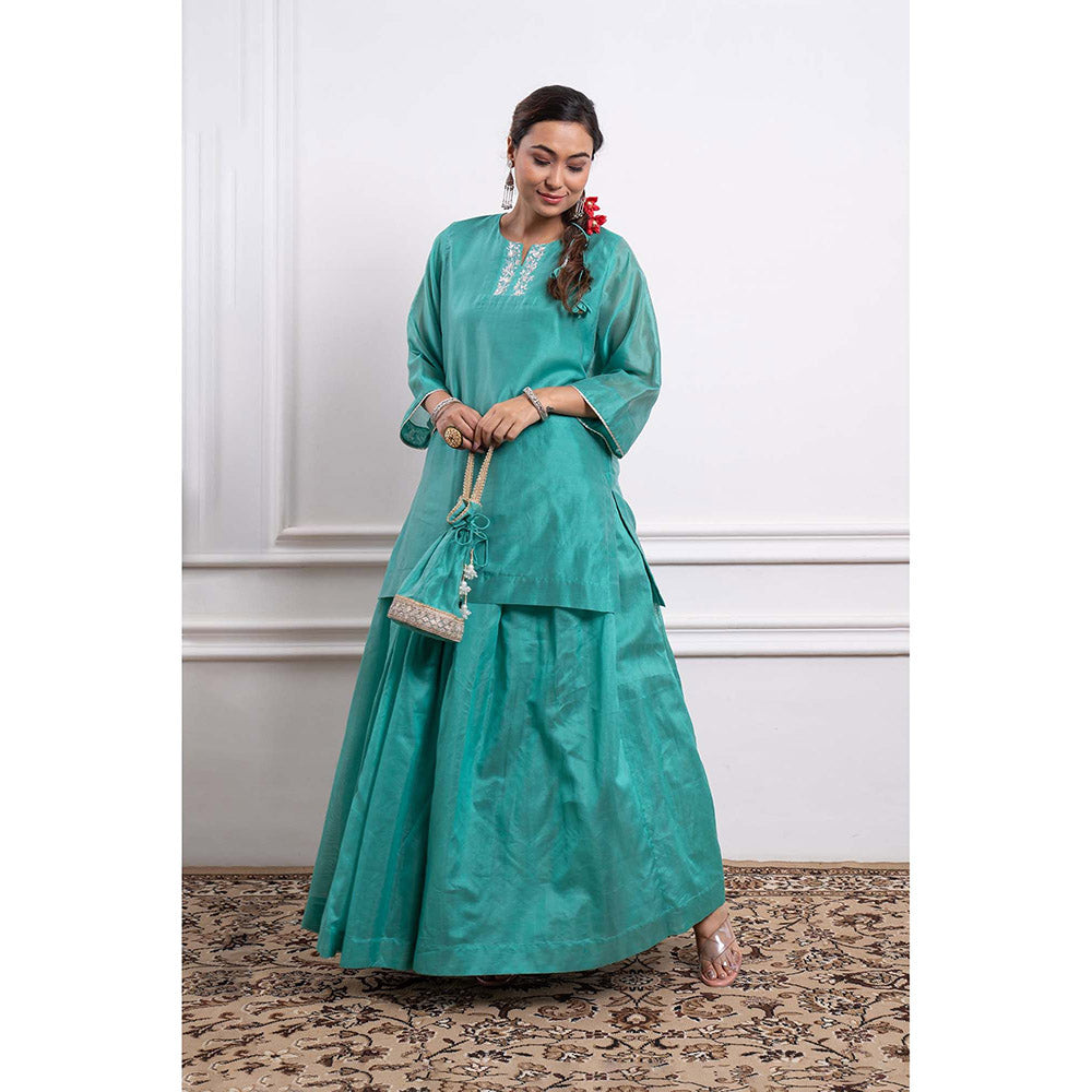 Vinusto Chanderi Handloom Blue Skirt with Short Kurta (Set of 2)