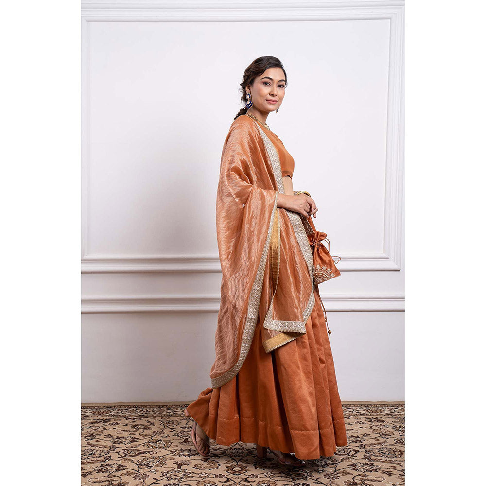 Vinusto Chanderi Handloom Embroidered Blouse with Lehenga and Dupatta (Set of 3)