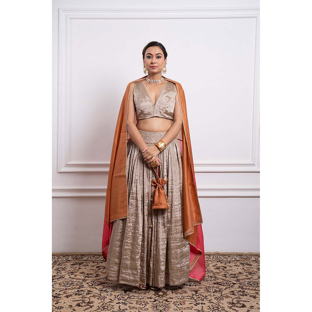 Vinusto Chanderi Embroidered Zari Blouse with Lehenga and Dupatta (Set of 3)