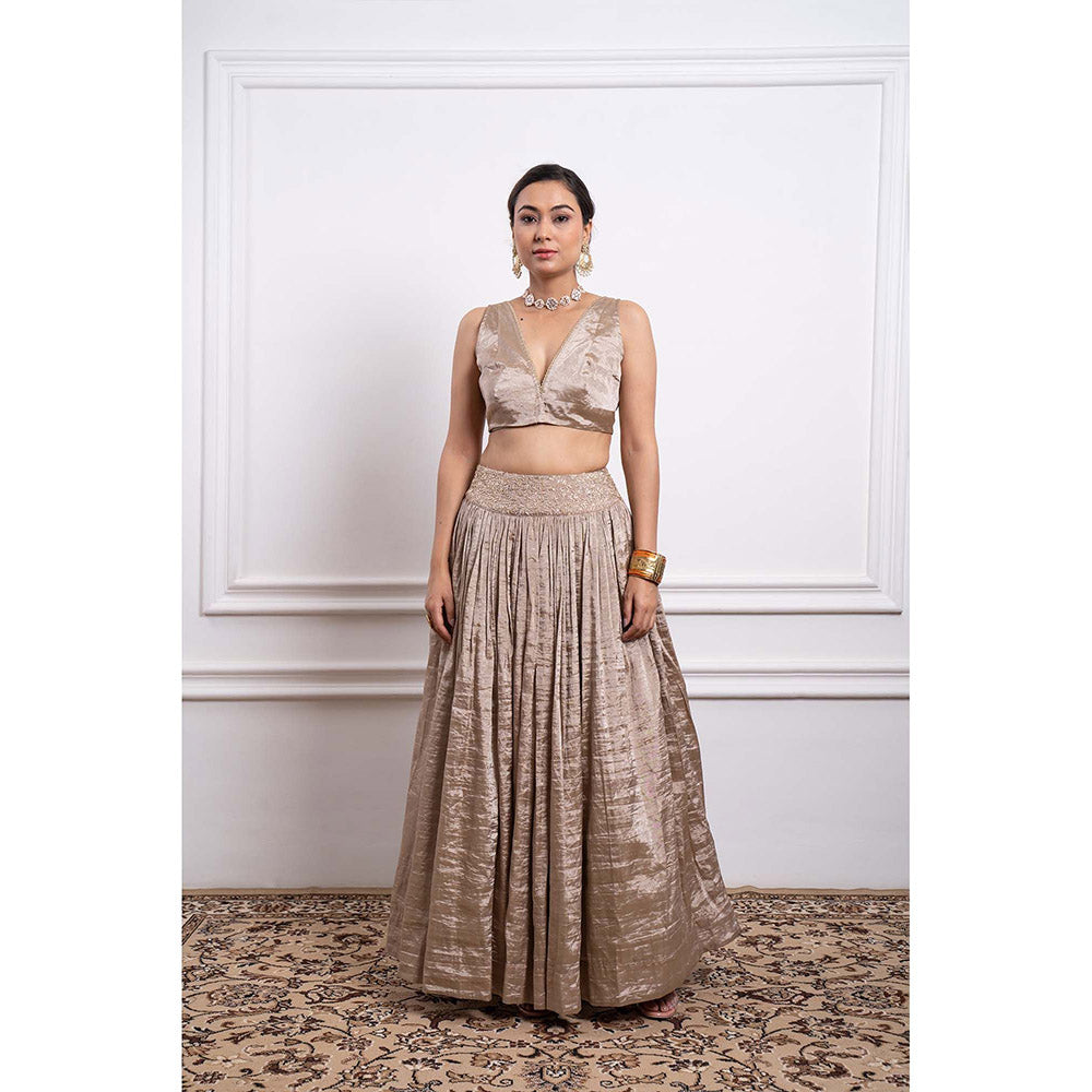 Vinusto Chanderi Embroidered Zari Blouse with Lehenga and Dupatta (Set of 3)