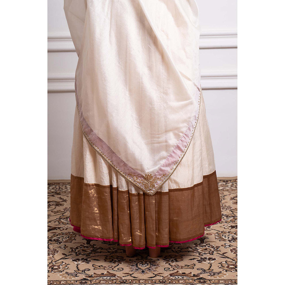 Vinusto Chanderi Embroidered Zari Blouse with Lehenga and Dupatta (Set of 3)