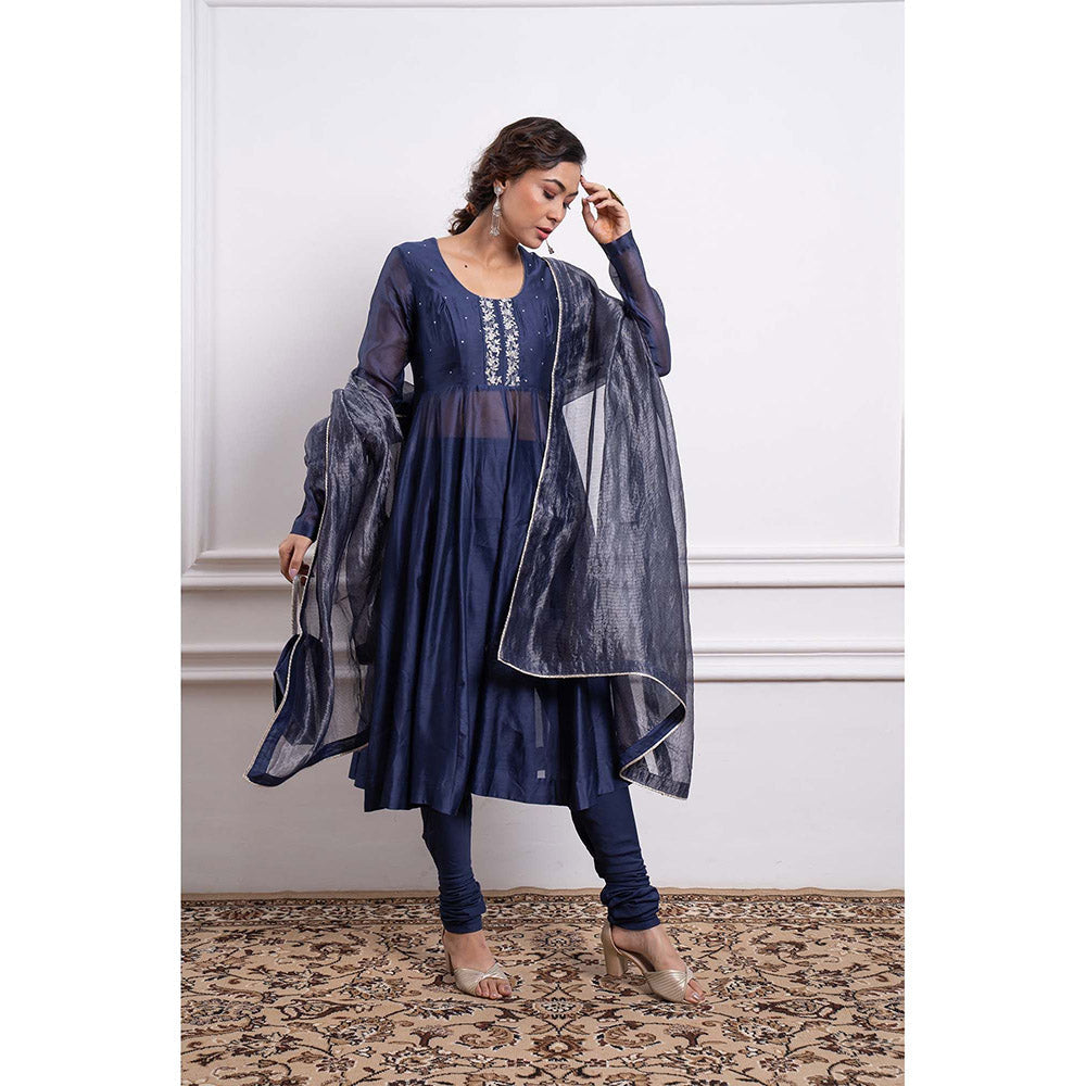 Vinusto Chanderi Embroidered Anarkali Kurta with Churidar and Dupatta (Set of 3)