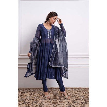 Vinusto Chanderi Embroidered Anarkali Kurta with Churidar and Dupatta (Set of 3)