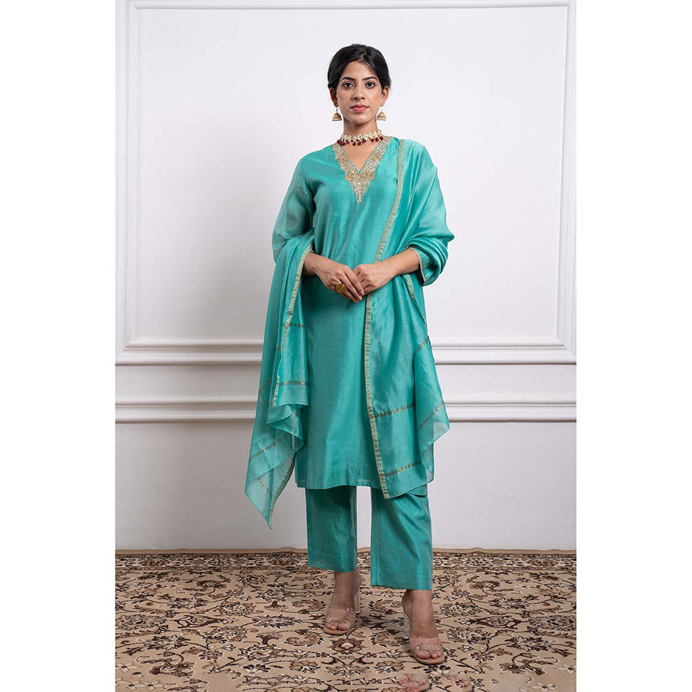 Vinusto Chanderi Handloom Embroidered Straight Kurta with Pant and Dupatta (Set of 3)