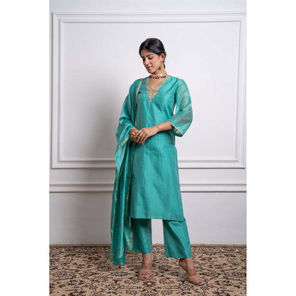 Vinusto Chanderi Handloom Embroidered Straight Kurta with Pant and Dupatta (Set of 3)