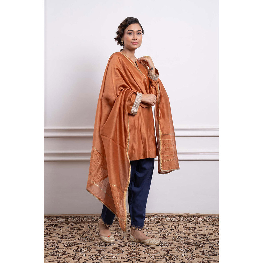 Vinusto Chanderi Zari Embroidered Kurta with Pant and Dupatta (Set of 3)