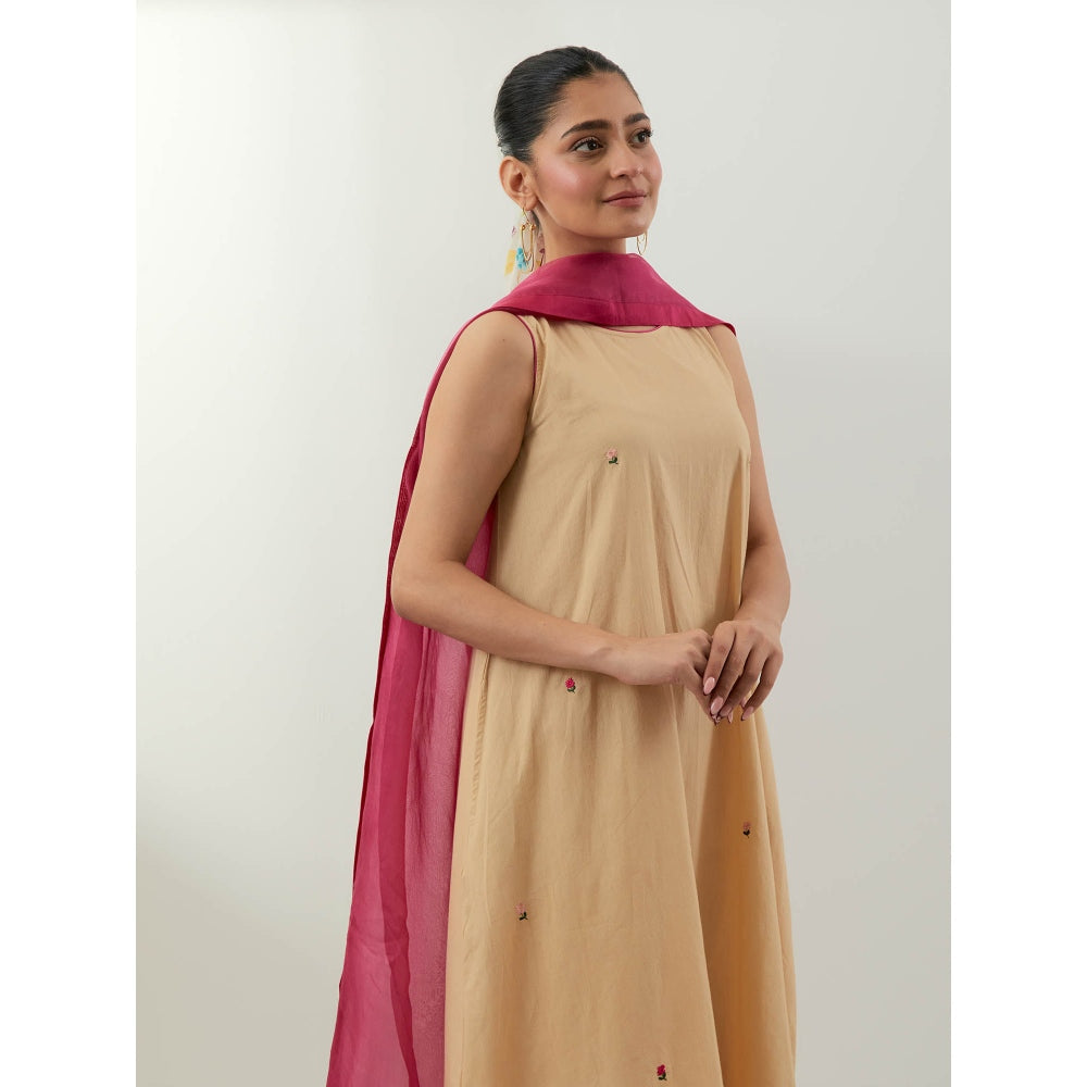 Vinusto Beige Embroidered Cotton Kurta With Pant And Dupatta