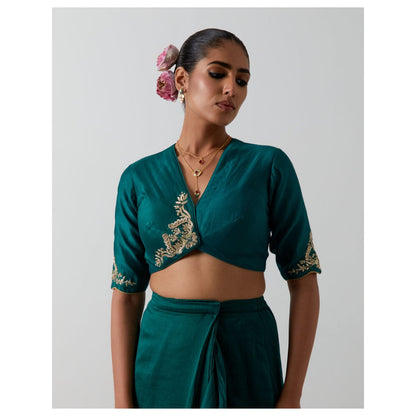 Vinusto Emerald Green Chanderi & Katan Silk Pre-Drape Saree with Stitched Blouse