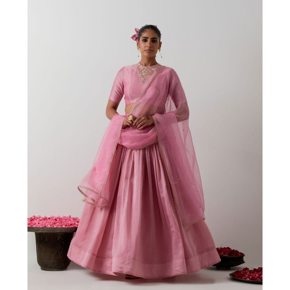 Vinusto Light Pink Handcrafted Chanderi Blouse with Lehenga & Katan Silk Dupatta